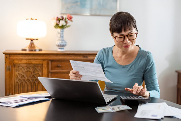 how-does-payroll-work-for-small-business How Does Payroll Work for a Small Business